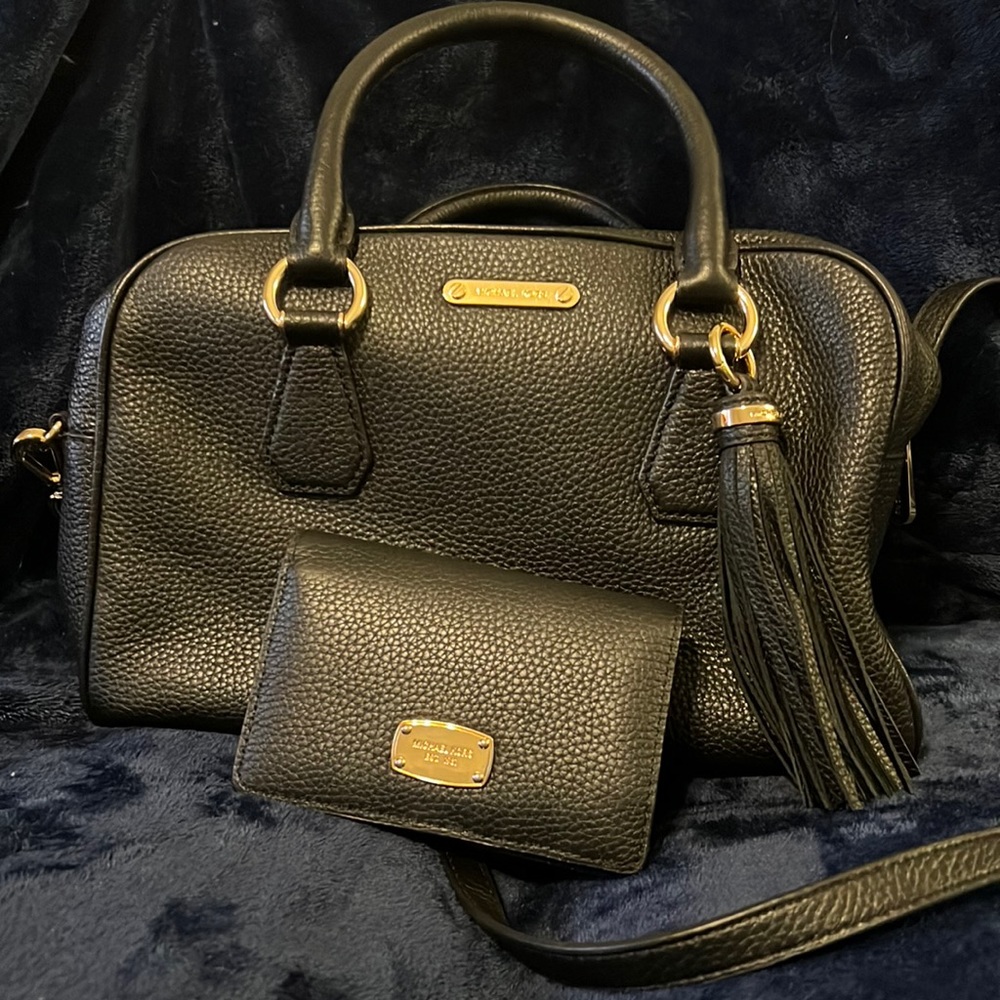 Michael Kors crossbody and wallet